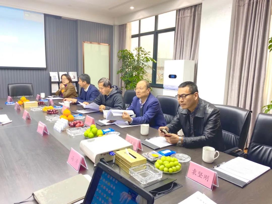 省科技廳領(lǐng)導(dǎo)蒞臨調(diào)研省級重點(diǎn)企業(yè)研究院建設(shè)成果